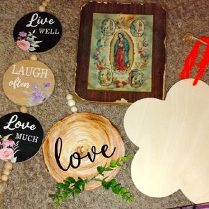 Decorative Wall Art Set with Inspirational Quotes